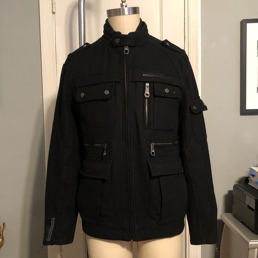 📦SOLD📦 Men’s INC paid $130 Black military jacket